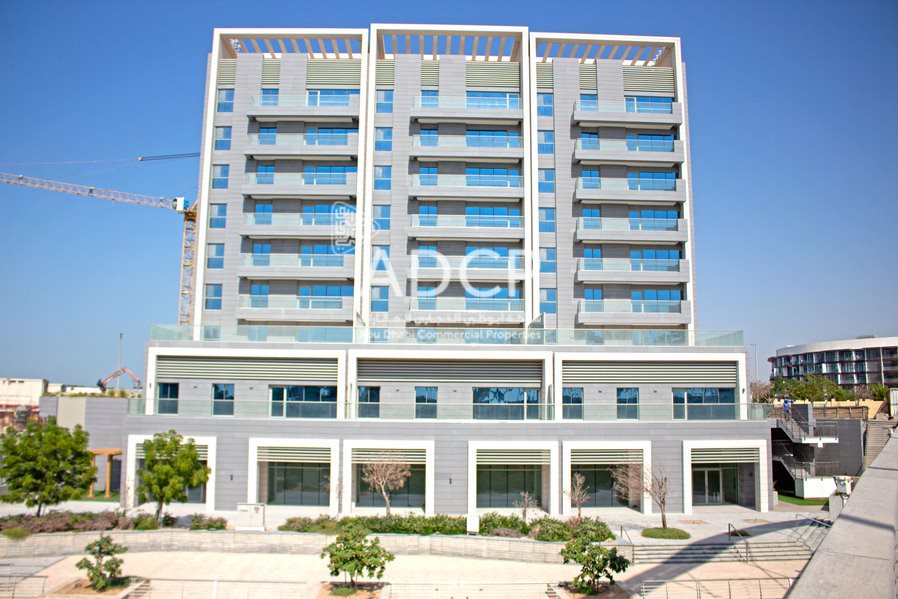 p/2750  Building Exterior